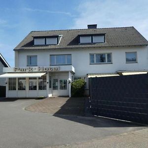 M&M Park Hotel